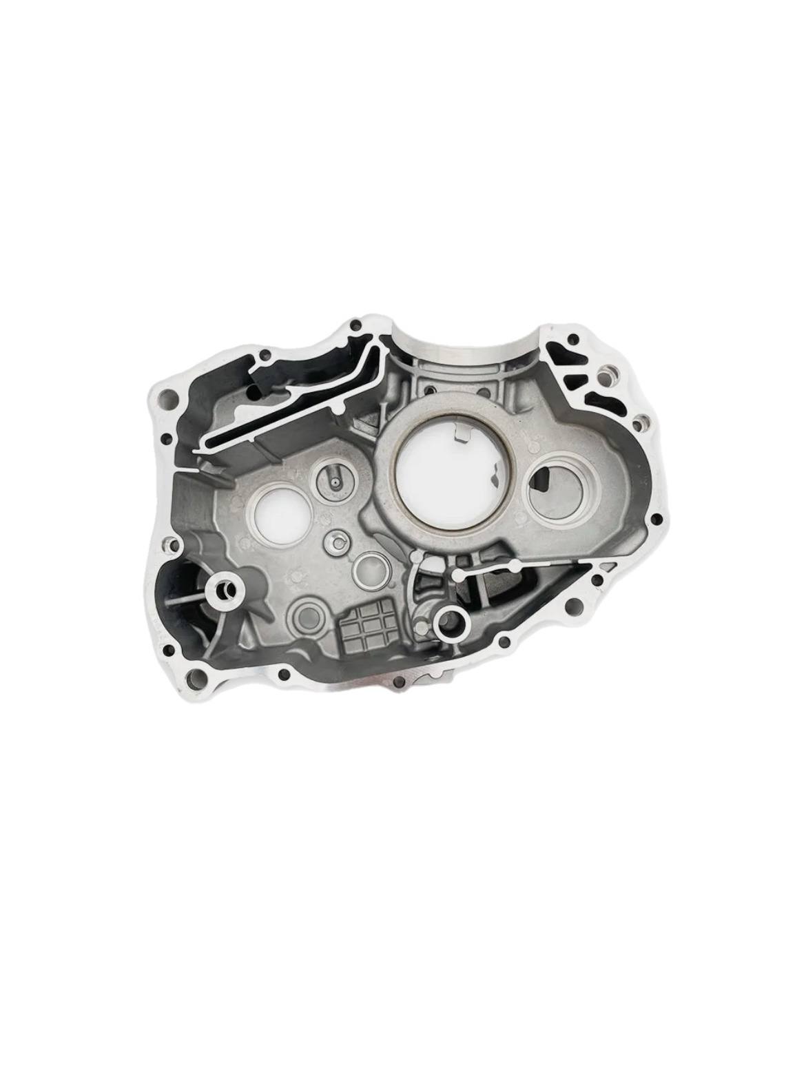 Левый картер двигателя YB300H оригинал Loncin