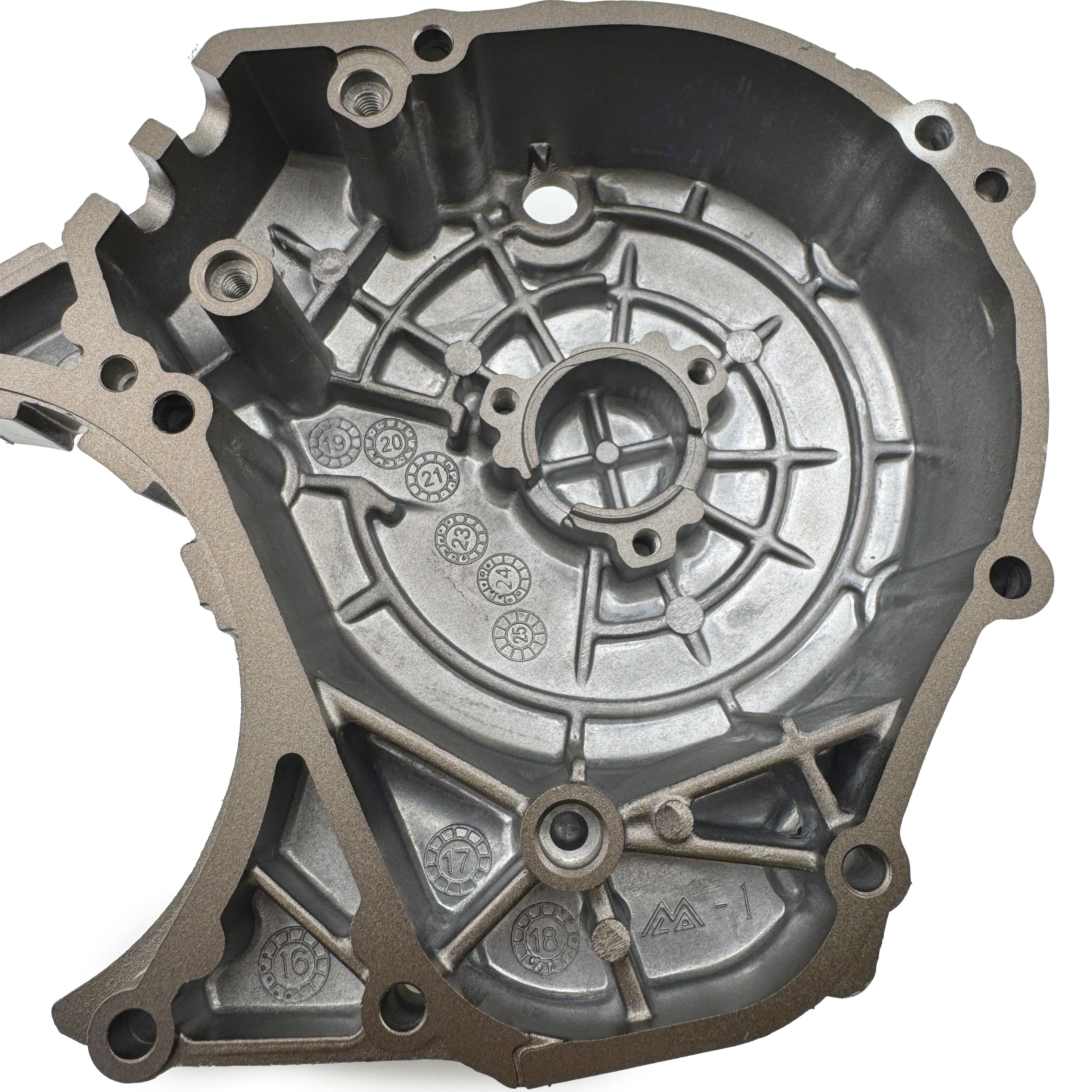 Крышка картера двигателя правая для ZS172FMM-3A CB250D-F