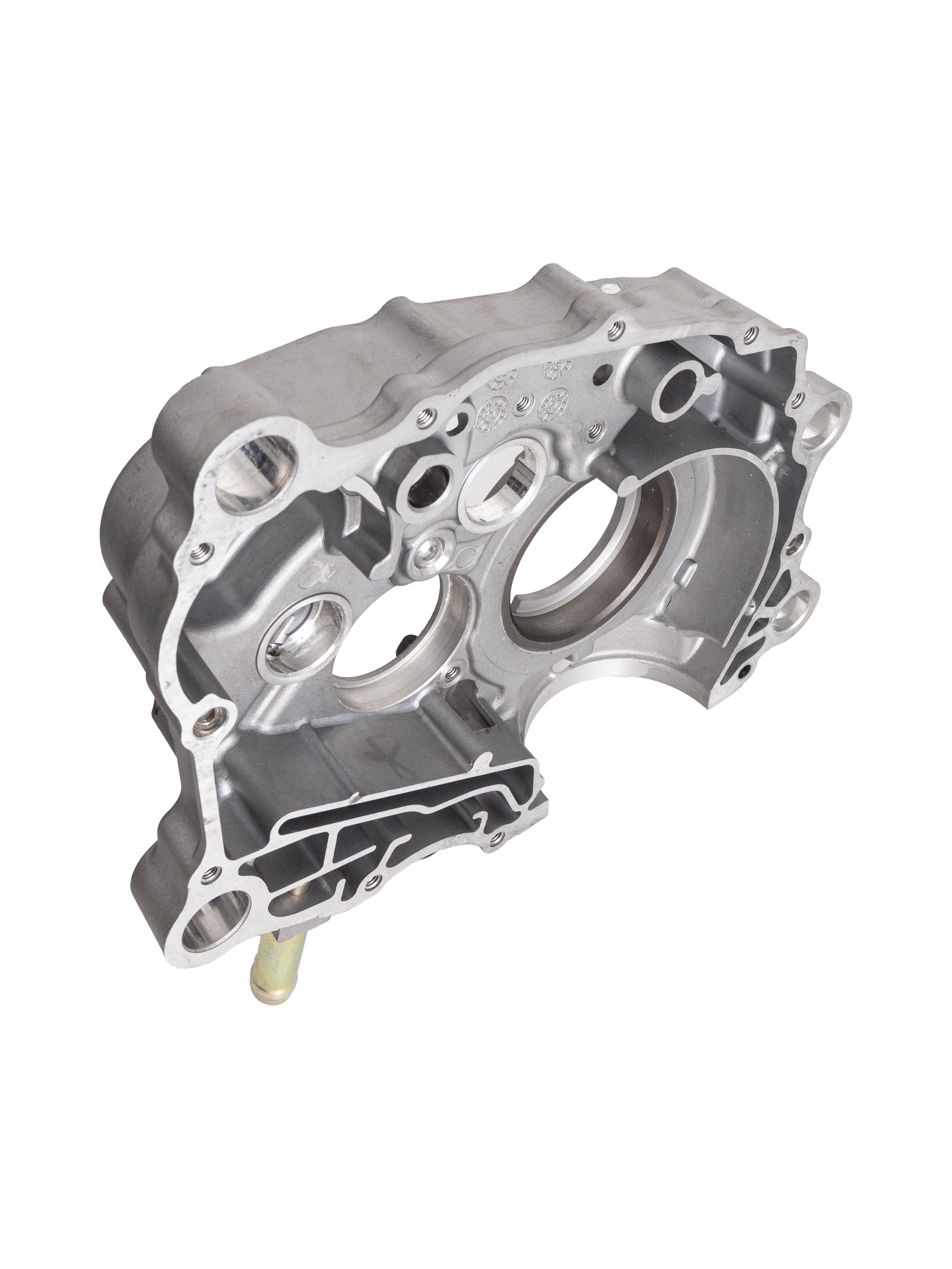 Картер двигателя правый YB250R оригинал Loncin